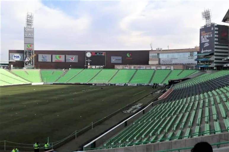 El titular de Promoción de la Salud, Ricardo Cortés, aceptó que luce muy complicado que la afición regrese a los estadios de la Liga MX para la liguilla del Guardianes 2020, incluso si el aforo es solo del 30% de la capacidad del inmueble y semáforo epidémico se encontrara en amarillo.