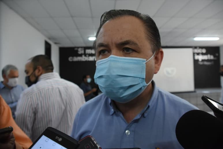 Pese a la recesión económica provocada por la pandemia, la industria fabricante de autopartes Rassini, de Piedras Negras, no recortó personal ni redujo su producción durante lo que va del presente año. (SERGIO A. RODRÍGUEZ)