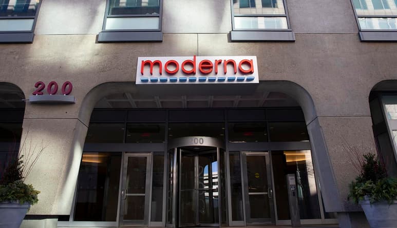 Moderna anunció este martes que la Agencia Europea del Medicamento (EMA) ha comenzado a revisar los resultados de las pruebas de su posible vacuna contra la COVID-19, que ha demostrado ser efectiva en un 94.5% de los casos en resultados preliminares. (ARCHIVO)