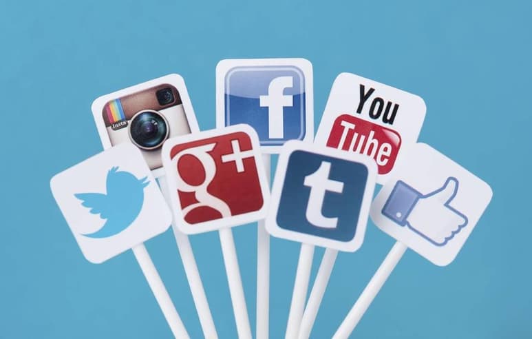 La confrontación política ha aumentado en las redes sociales mientras que se ha incrementado un 35 por ciento el tiempo que los usuarios se dedican a navegar en las diferentes plataformas, según un estudio difundido este miércoles. (ESPECIAL)