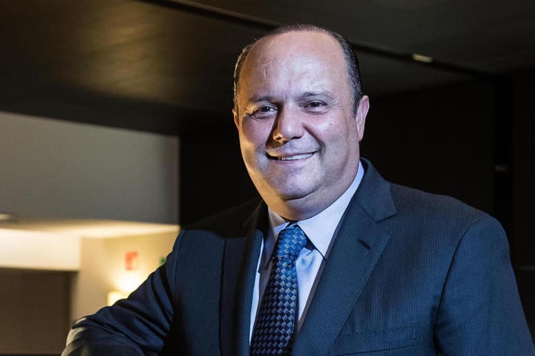 El exgobernador mexicano César Duarte pidió el miércoles la palabra en Miami, pero se quedó con las ganas de hablar. (ARCHIVO)