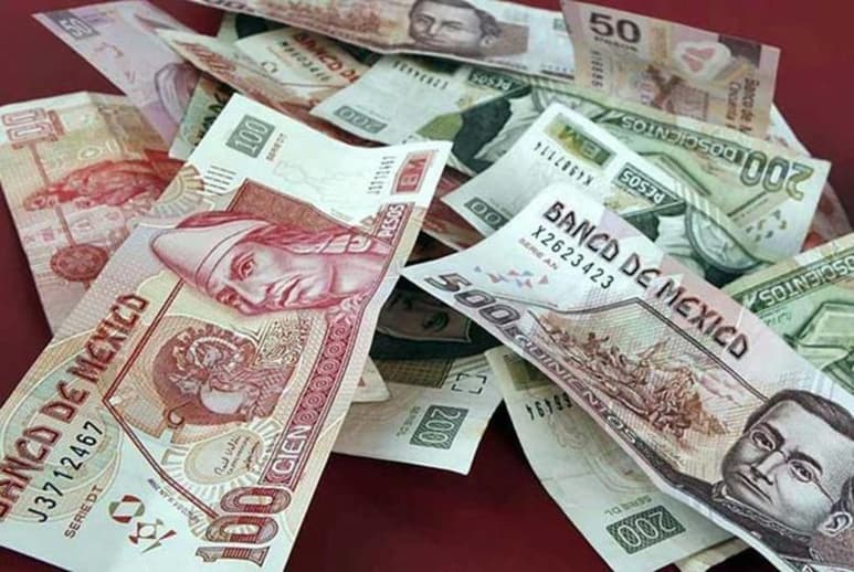 Ante la crisis económica que vive el país, empresarios coincidieron en que es necesario convencer al gobierno federal de que la 'fórmula mágica' para que México crezca es la inversión. (ARCHIVO)