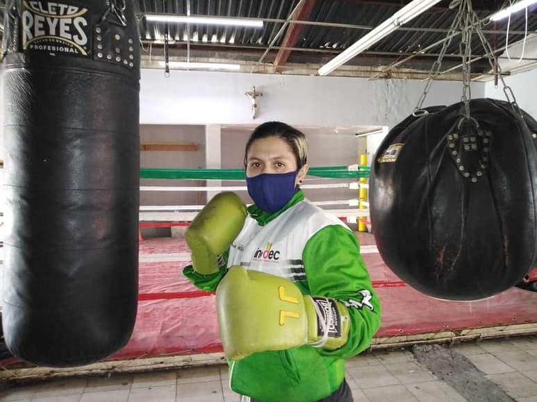 A pesar de los inconvenientes debido a la pandemia del COVID-19, Joselyn no ha dejado de entrenar, para alcanzar uno de sus sueños. (Especial)