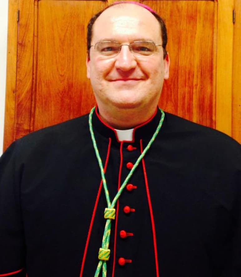 La mañana de este sábado la Diócesis de Saltillo informó que el Papa Francisco nombró como sucesor de José Raúl Vera López, obispo de esta ciudad, a Monseñor Hilario González García
(TWITTER)