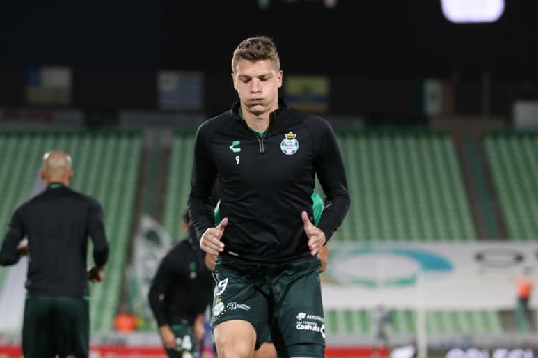 Los Guerreros de Santos Laguna enfrentarán a los Tuzos de Pachuca en el único partido de repechaje del torneo Guard1anes 2020 de la Liga MX, donde buscará obtener una victoria que le dé el pase a los cuartos de final de la Liguilla. (ARCHIVO)