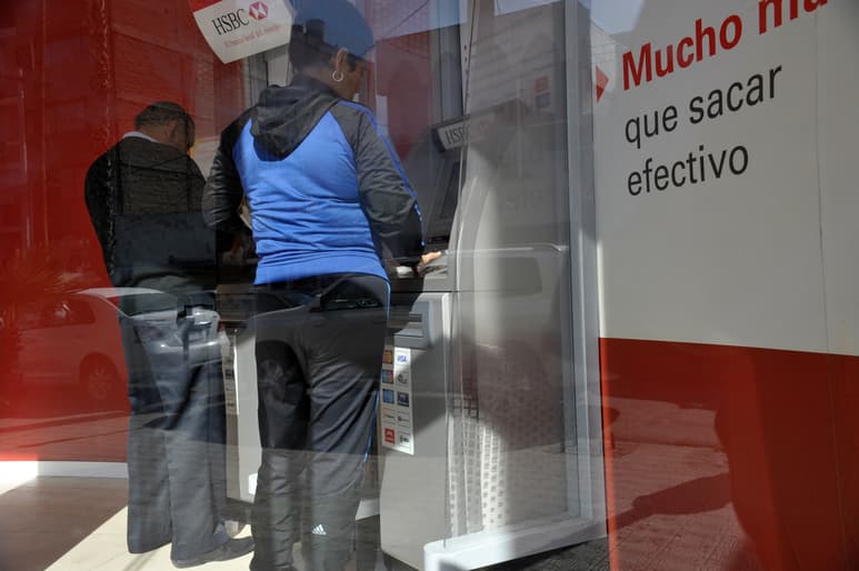 Se deben cubrir las prestaciones de más de 20 mil trabajadores. (EL SIGLO DE TORREÓN)