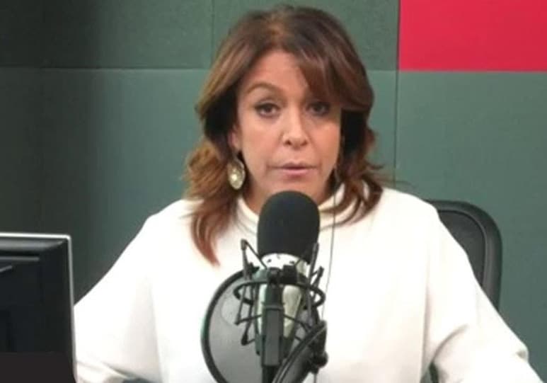 Fernanda Familiar no está dispuesta a dar espacio a lo que ella califica como 'las mentiras de AMLO', la comunicadora está dando de qué hablar en Twitter tras su mensaje sobre compromiso, riesgos y responsabilidad informativa en los medios. (Especial)