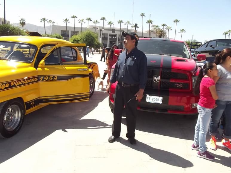 De nueva cuenta, el automovilismo y el deporte lagunero en general están de luto, debido al repentino fallecimiento de Félix Rodríguez Aguirre, todo un personaje dentro del mundo motor de esta región, ganador de varios campeonatos regionales de Cuarto de Milla y de carreras de Circuito. (ARCHIVO)
