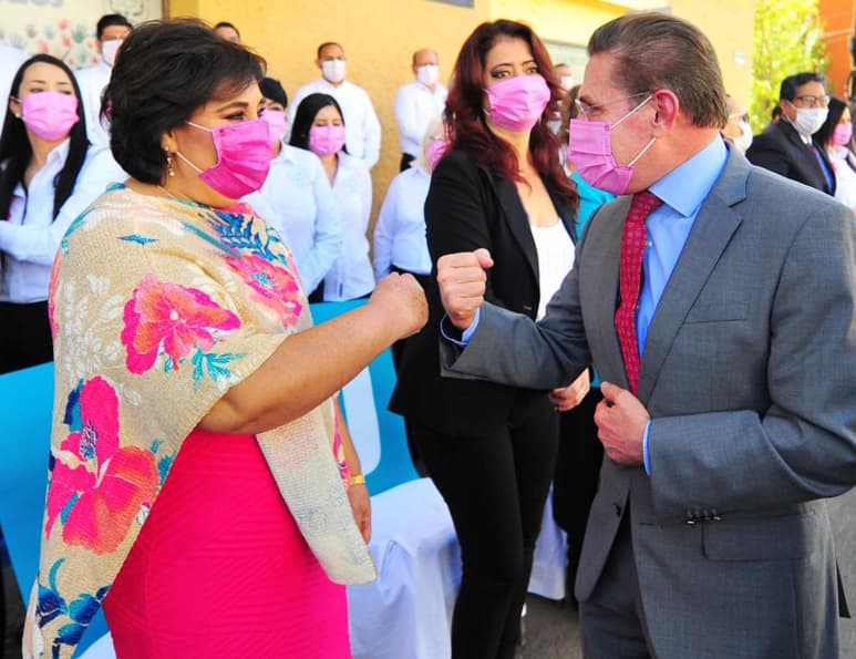 El mandatario refrendó su compromiso de poner final a cualquier tipo de violencia contra la mujer. (CORTESÍA)
