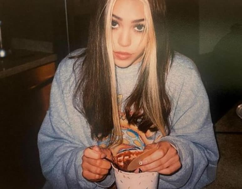 Esta semana la cantante Danna Paola sorprendió en sus historias de Instagram al enviar un largo mensaje a sus fans para 'abrir su mente' sobre la diversidad en el 'amor'. (Especial)