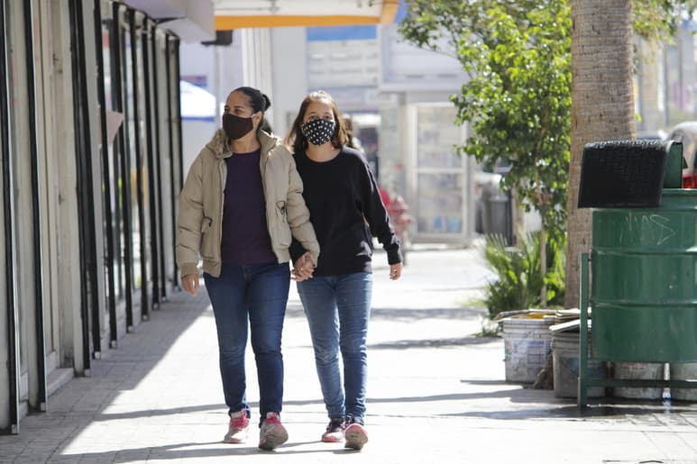 El Sistema Nacional Epidemiológico informó que este domingo iniciará el descenso de temperaturas en la región sureste de Coahuila. Se pronostican lluvias. (ARCHIVO)