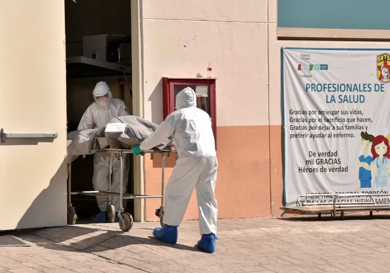 En el mes de noviembre se registraron 301 fallecimientos por COVID-19 en Torreón, de los cuales 11 se dieron a conocer ayer.