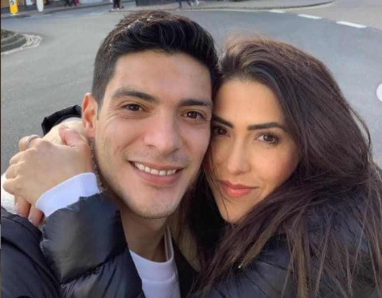 Daniela Basso, pareja del delantero mexicano, compartió un mensaje en redes sociales para agradecer las muestras de apoyo ante la difícil situación. (ESPECIAL)