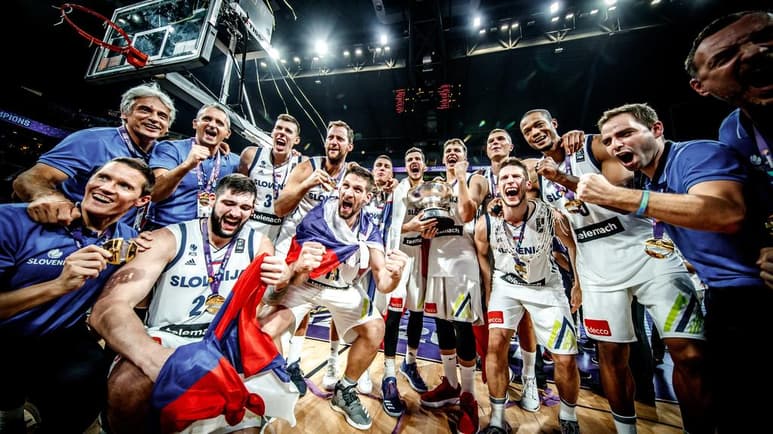 Un total de once selecciones ya tienen su billete asegurado para el EuroBasket 2022, incluidos los cuatro anfitriones -Italia, Alemania, Georgia y República Checa. (ESPECIAL) 