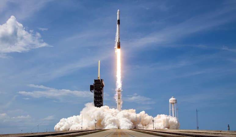 La misión del SpaceX se trata del 'primer acoplamiento automático a la estación para una misión de reabastecimiento de carga' (ESPECIAL)