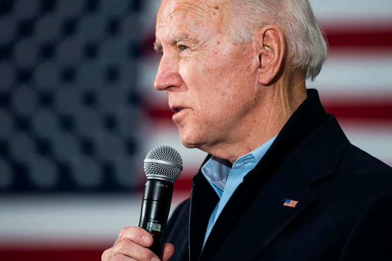 Una jueza de Michigan y otro de Georgia desestimaron este lunes demandas destinadas a cuestionar la victoria del demócrata Joe Biden en las elecciones del 3 de noviembre, lo que supone un nuevo golpe para el presidente saliente de Estados Unidos, Donald Trump. (ARCHIVO)