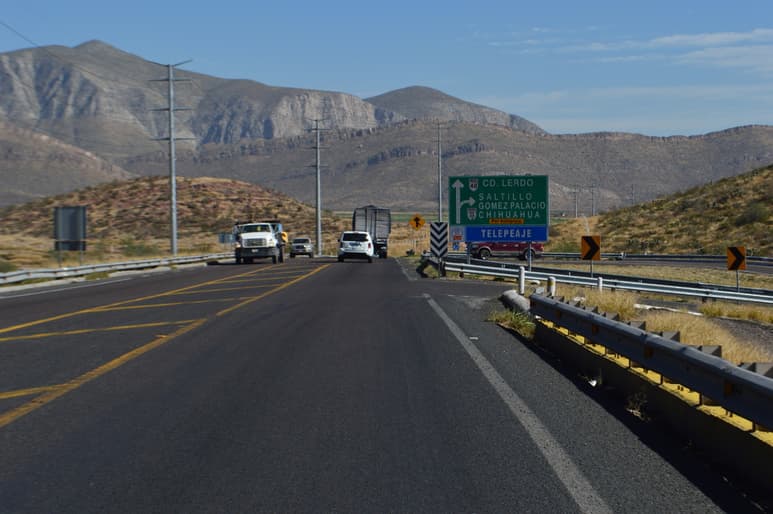 El autobús, propiedad de Ómnibus, salió de Ciudad Juárez, Chihuahua y se dirigía a la ciudad de Querétaro con cerca de 30 personas a bordo. (EL SIGLO DE TORREÓN)