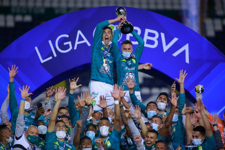 León derrota a Pumas y logra su octavo título. (ESPECIAL)