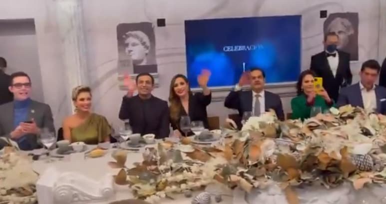 Las imágenes compartidas por Salinas Pliego generaron criticas entre internautas (CAPTURA)