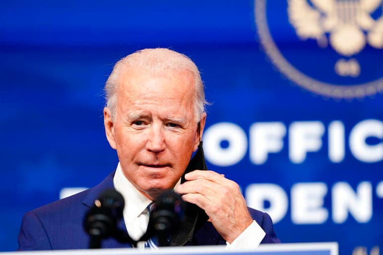 El secretario de Defensa en funciones, Chris Miller, anunció este viernes una suspensión de las reuniones con el equipo del presidente electo de EUA, Joe Biden, hasta después del 1 de enero. (AGENCIAS)