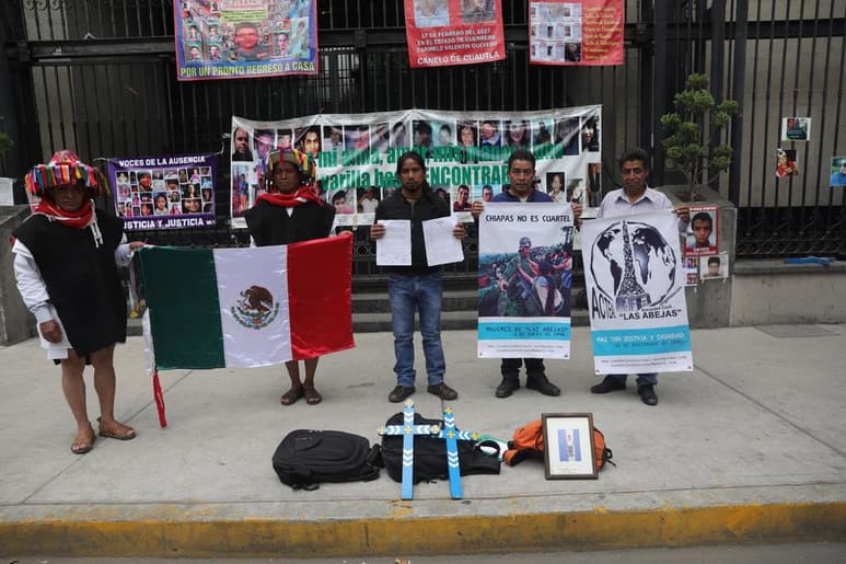 A 23 años de la matanza de 45 tzotziles en Acteal, Chenalhó, continúa la impunidad al no identificarse a los responsables, autores intelectuales y materiales del múltiple homicidio cometido el 22 de diciembre de 1997, denunció el Centro de Derechos Humanos Fray Bartolomé de Las Casas (Frayba). (ARCHIVO)