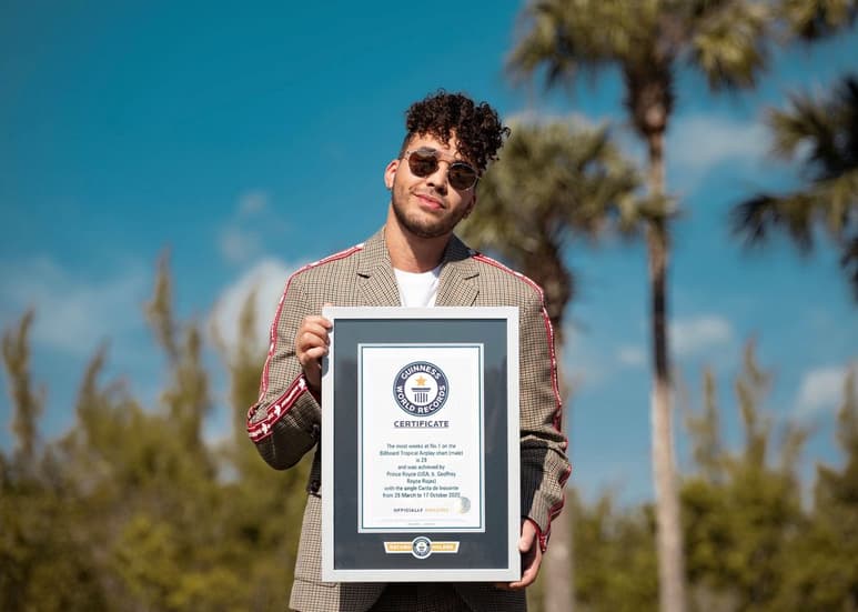 Logro. Royce se convirtió además en el tercer artista con más canciones en el número uno de la cartelera Tropical Airplay.