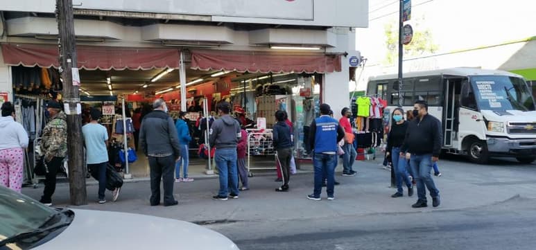 Además de decenas de cierres temporales sin sanción económica, Ecologia ha clausurado y multado a 12 comercios desde el inicio de la pandemia. (SERGIO A. RODRÍGUEZ)
