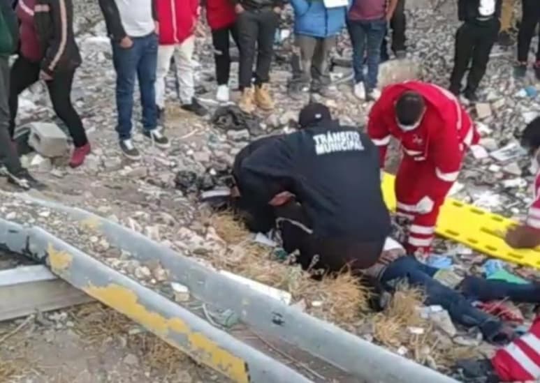 Un joven derrapó en su motocicleta y perdió la vida. (EL SIGLO DE TORREÓN)