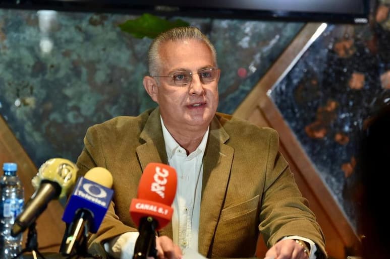 Román Alberto Cepeda informó este sábado sobre su renuncia a la Secretaría del Trabajo de Coahuila, buscará contender por el Partido Revolucionario Institucional (PRI) a la alcaldía de Torreón. (ERICK SOTOMAYOR)