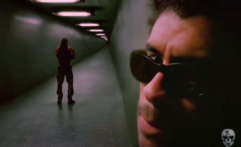 El video musical Booker T, también incluido en El Último Tour del Mundo y que lleva el nombre del luchador estadounidense, es tendencia mundial número uno en YouTube. (ESPECIAL)
