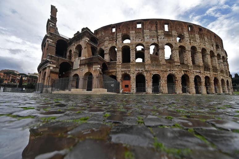 El gobierno italiano ha extendido las restricciones de viaje y otras medidas una semana más para contener un aumento en las infecciones por coronavirus. (EFE)