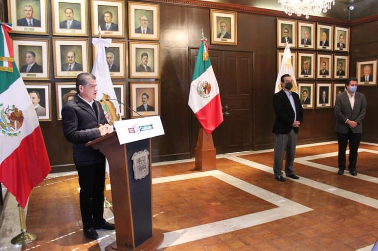 El gobernador realizó los dos primeros nombramientos de su gabinete al iniciar el 2021.