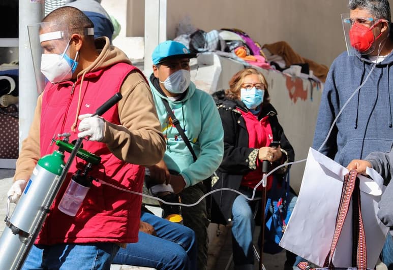 En la segunda semana de diciembre, la capital empezó a reportar incrementos en la ocupación de camas para pacientes con COVID. (EFE) 
