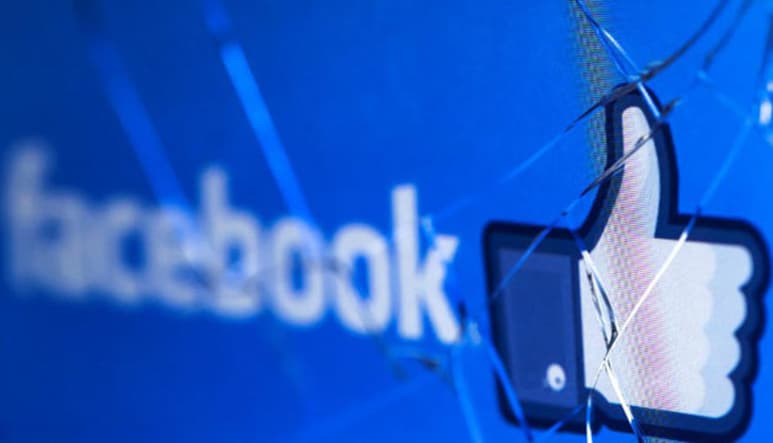 Facebook se despide del botón 'Me gusta' para ver cómo los usuarios interactúan con las páginas y figuras públicas (ESPECIAL)