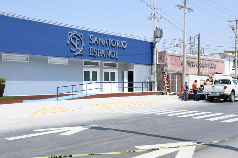 Las clínicas particulares que atienden a enfermos con sospecha y confirmación de coronavirus en esta ciudad son el Sanatorio Español, el Hospital Ángeles, la Clínica del Magisterio y el Hospital Andalucía.