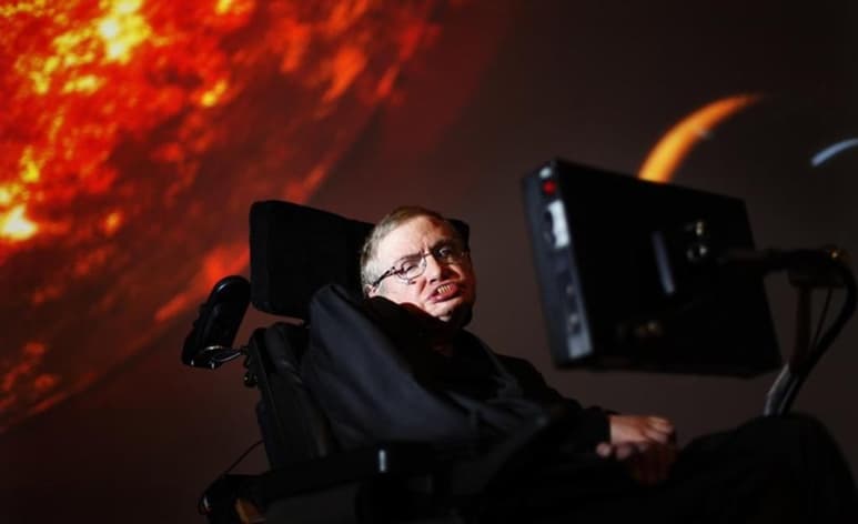 El astrofísico hizo interesantes predicciones para el futuro de la humanidad a lo largo de su vida, entre las cuales incluye una guerra nuclear y una gran pandemia (ESPECIAL)