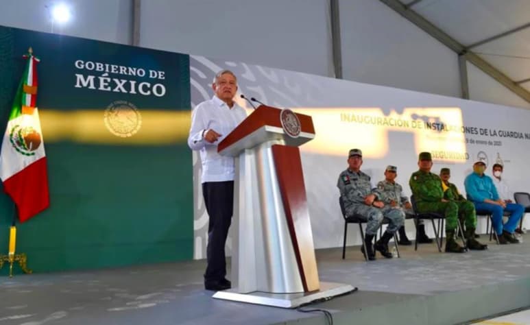 José Ignacio Peralta, gobernador de Colima e integrante de la Alianza Federalista (AF), aseguró que pesar de que mantiene una posición crítica al Gobierno sobre temas como el federalismo y la salud de la población, en referencia a las vacunas contra el COVID-19, respalda y respaldará proyectos cuando existan coincidencias, y garantizó una coordinación respetuosa y edificante. (ESPECIAL)