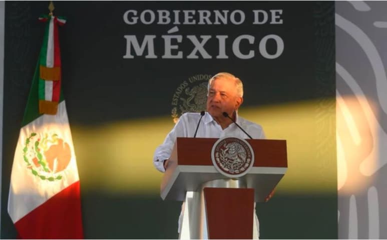 Luego que Ignacio Peralta, gobernador de Colima e integrante de la opositora Alianza Federalista (AF), asegurara que respaldará proyectos en donde haya coincidencias con el gobierno federal, el presidente Andrés Manuel López Obrador agradeció este apoyo. (ESPECIAL)