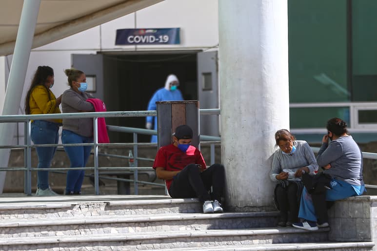Al día de ayer hay 213 pacientes hospitalizados por COVID-19 en el estado de Durango, de los cuales 55 se reportan en estado grave. (EL SIGLO DE TORREÓN)