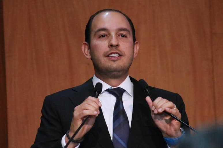 La cifra de muertes oficialmente reconocidas por el gobierno sumó más de 133 mil 204 , lo que ha llevado a México a ser el país con mayor tasa de letalidad en el mundo, por ello se debe agilizar, transparentar y ampliar el plan de vacunación contra el Sars-Cov2, demandó el presidente nacional del Partido de Acción Nacional (PAN), Marko Cortés Mendoza. (ARCHIVO)