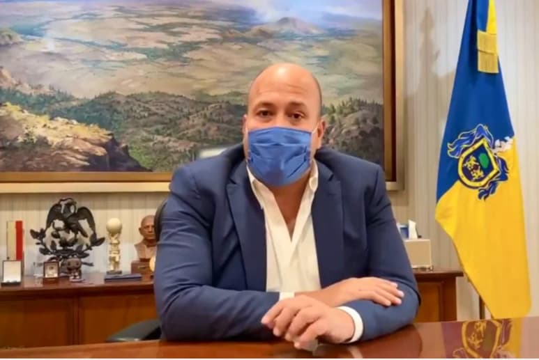 Este domingo concluyo en Jalisco el periodo de restricciones impuestas a partir del 25 de diciembre de 2020 ante el incremento de contagios de COVID-19, sin embargo los efectos de este semiconfinamiento aún no son visibles y esta semana la ocupación general de camas pasó del 40.7% al 53% y las de Unidades de Cuidados Intensivos del 51% al 56.2%. (ESPECIAL)