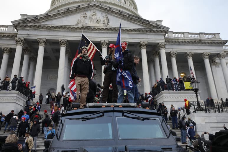 El FBI ha recibido informaciones sobre 'protestas armadas' en los 50 estados del EUA. (ARCHIVO)