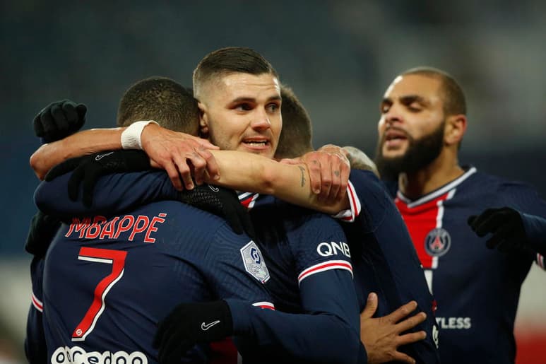 Los clubes franceses de fútbol iniciaron este martes una reunión con el sindicato de jugadores para negociar una reducción de sueldo de los futbolistas de la Liga a causa de las consecuencias económicas de la pandemia y del fiasco de los derechos de televisión. (AGENCIAS / EFE)