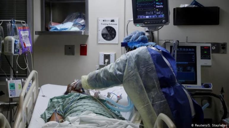 Aunque con diferencia en el número total de camas y de clínicas reconvertidas, cuatro regiones del estado de Coahuila se ubican por encima del 56 por ciento de ocupación hospitalaria de enfermos confirmados o con sospecha de COVID-19. (ARCHIVO)