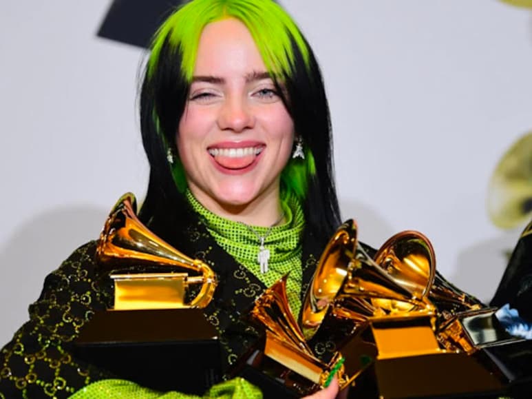La cantante ganadora del Grammy publicará una colección de cientos de fotos suyas rara vez vistas en mayo, anunció el martes Grand Central Publishing. (Especial)