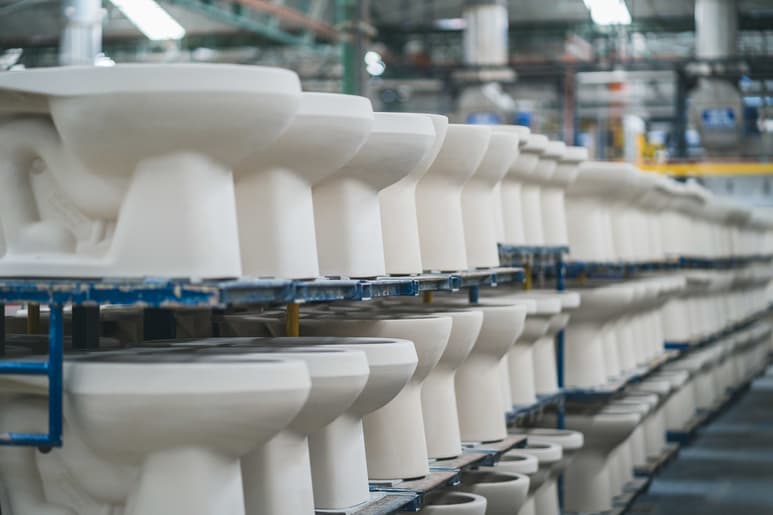 Corona, la firma colombiana tiene 140 años de dedicarse a la manufactura y comercialización de productos para el hogar. (ARCHIVO)