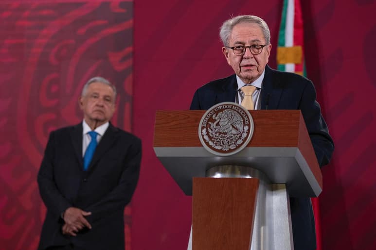 Alcocer Varela detalló que desde mediados del año pasado cada martes, el presidente López Obrador y su equipo se someten a pruebas Covid. (ARCHIVO)