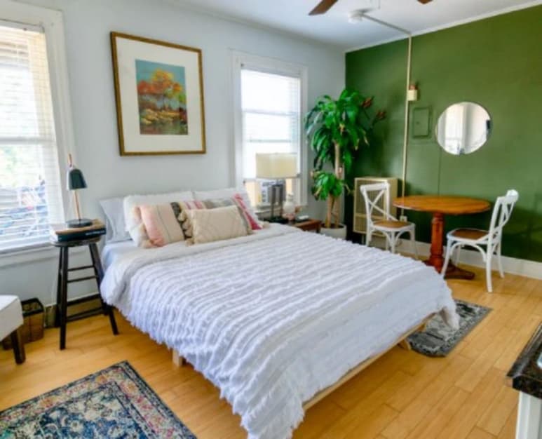 Airbnb anunció el miércoles que va a bloquear y cancelar todas las reservaciones en el área de Washington, D.C., durante la próxima semana, cuando se realizará la toma de posesión presidencial en Estados Unidos. (Especial)