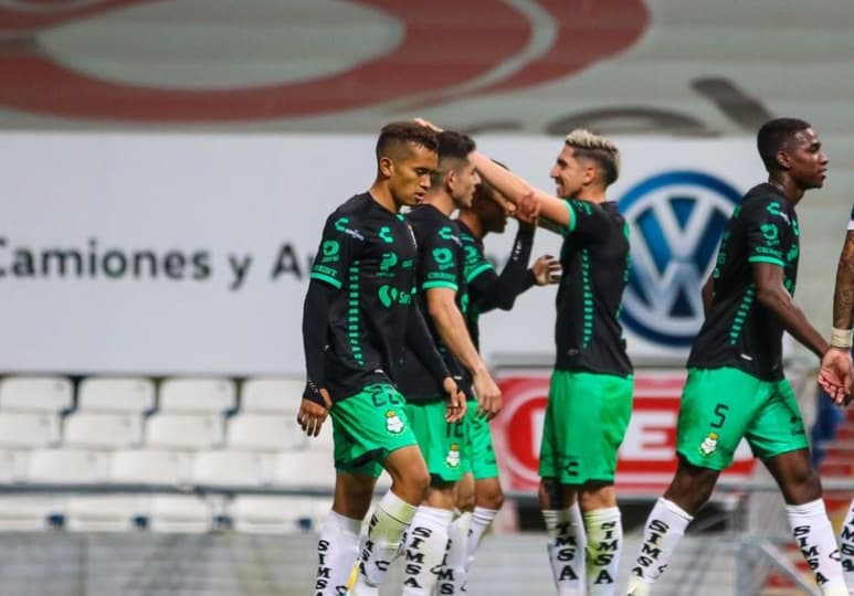 Tal parece que el Sporting de Portugal está interesado en adquirir a un canterano de Santos Laguna. (ESPECIAL)