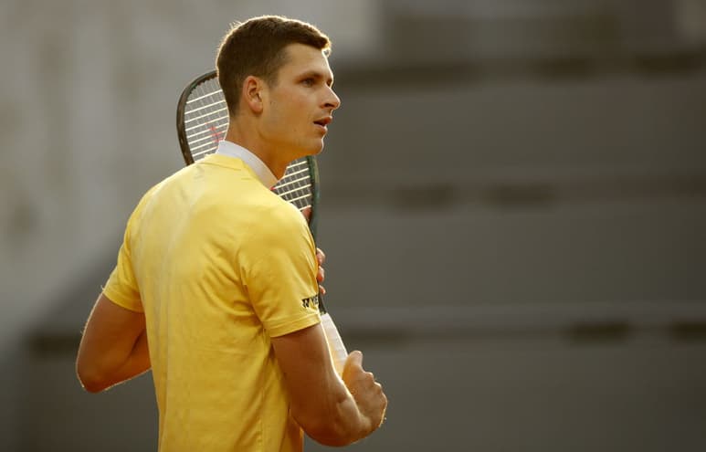 Hubert Hurkacz se impuso 6-3, 6-3 a Sebastian Korda.